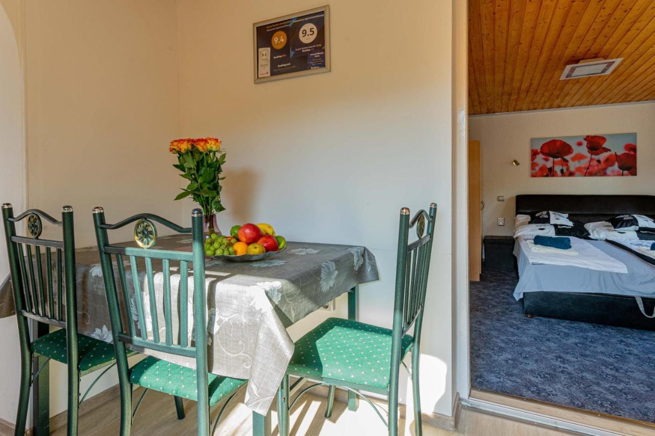 Panorama Apartmanhaz Esztergom Luaran gambar