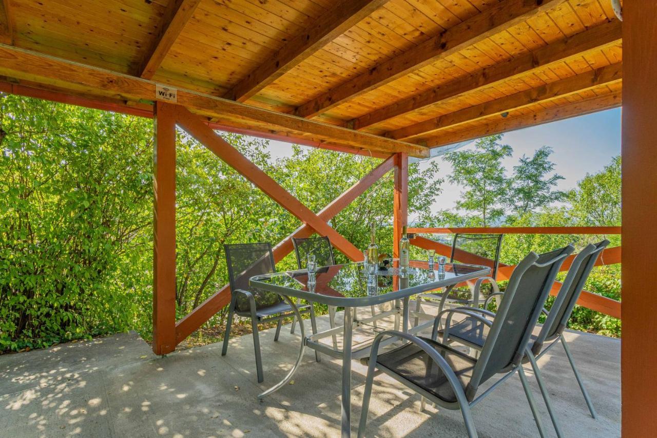 Panorama Apartmanhaz Esztergom Luaran gambar