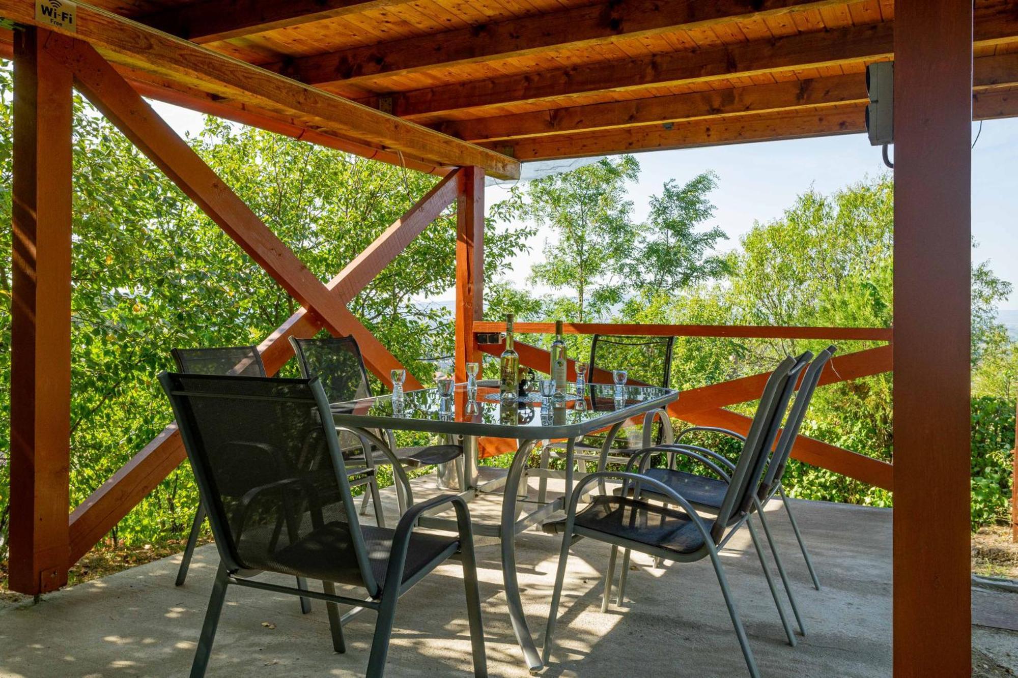 Panorama Apartmanhaz Esztergom Luaran gambar